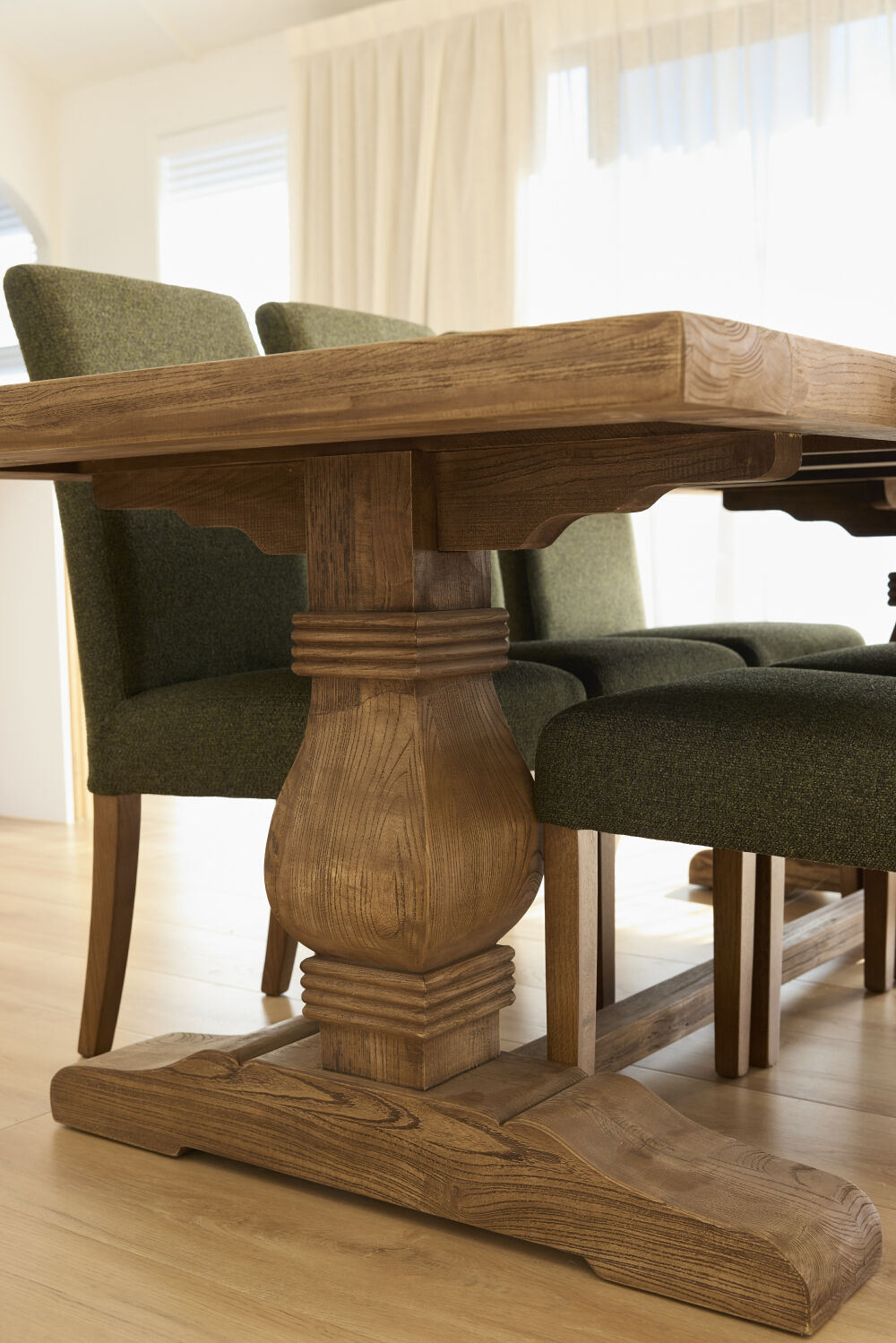 Old Elm Dining Table