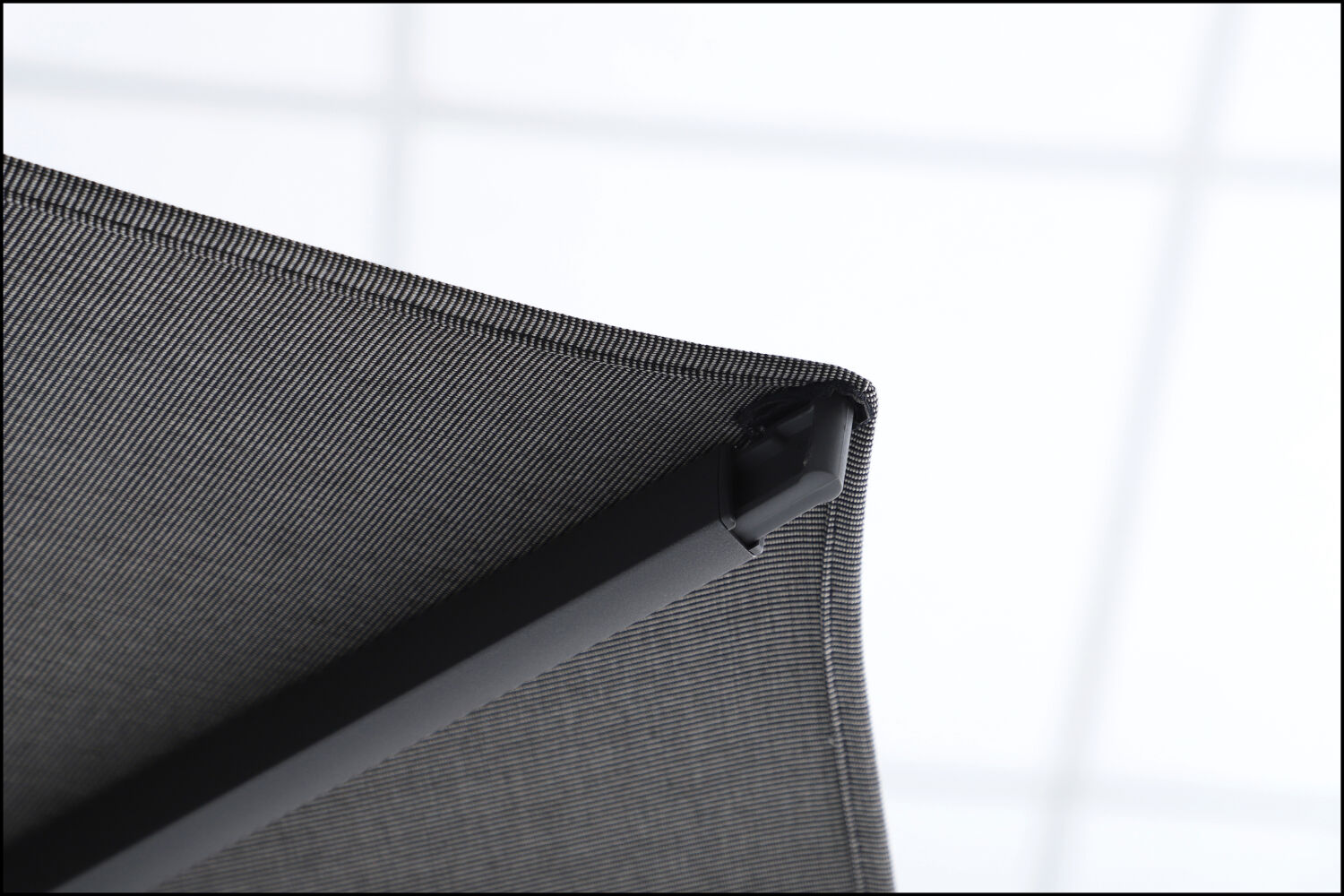 Sirius 3m Square Cantilever Outdoor Sun Umbrella - Charcoal