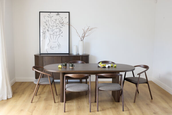 Ferguson 2100 Dining Table 