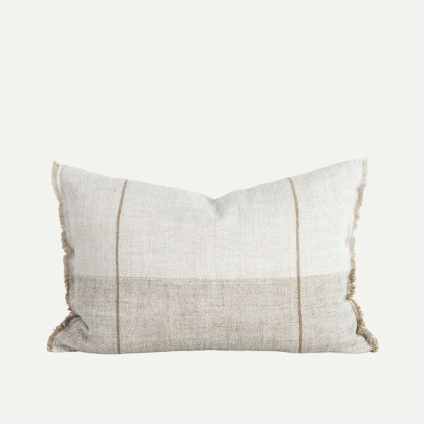 Oliver Sand Cushion