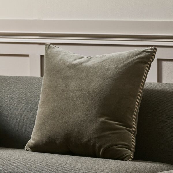 Edward Thyme Cushion