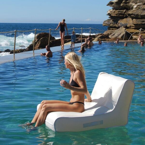 Luxe Floating Chair - Casa Cream