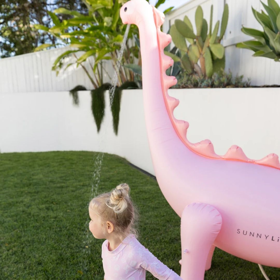 Dino Giant Sprinkler - Into The Wild