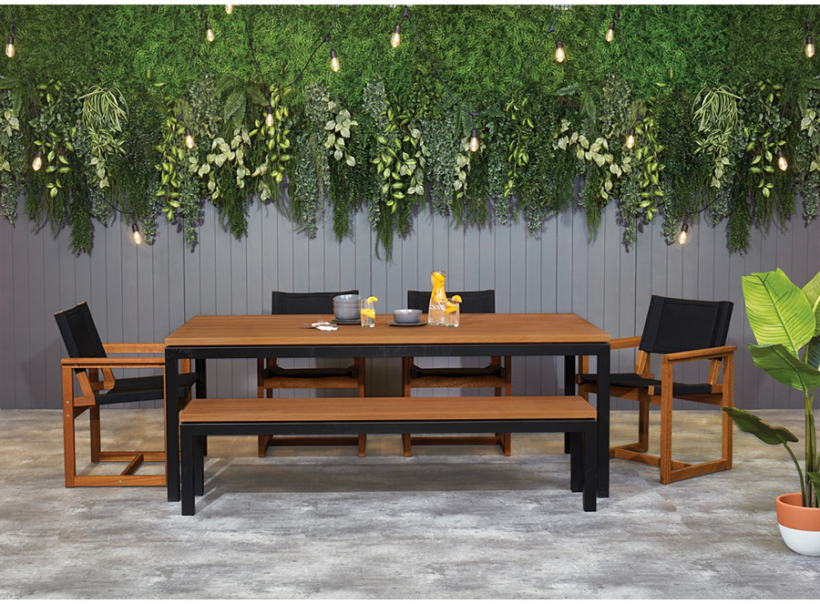 Coast-BE2-Chairs-Roomset