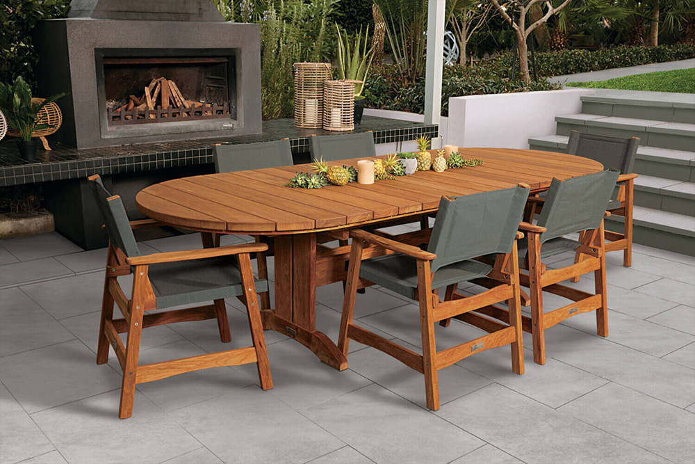 A Guide to Outdoor Tables: Elevate Your Outdoor Living